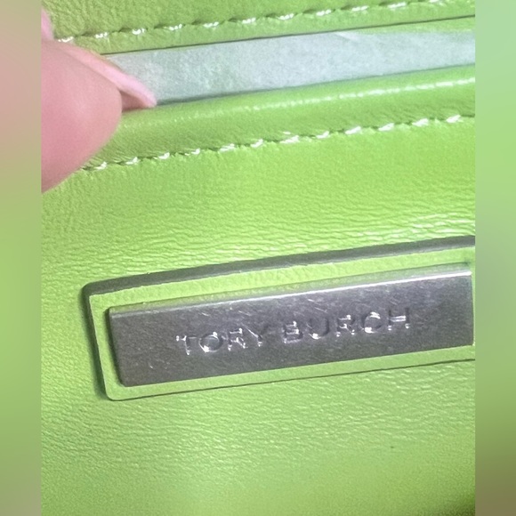 Authentic Tory Burch Kira Bombe stripe flap - Picture 6 of 9